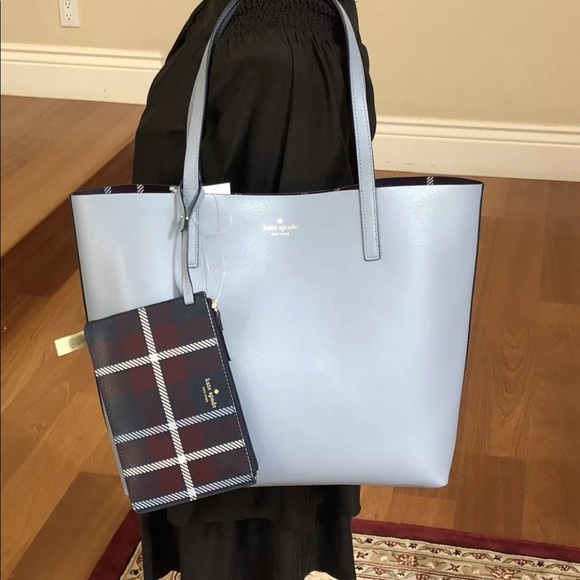 NWT kate spade plaid reversible Tote&wristlet - Picture 3 of 8